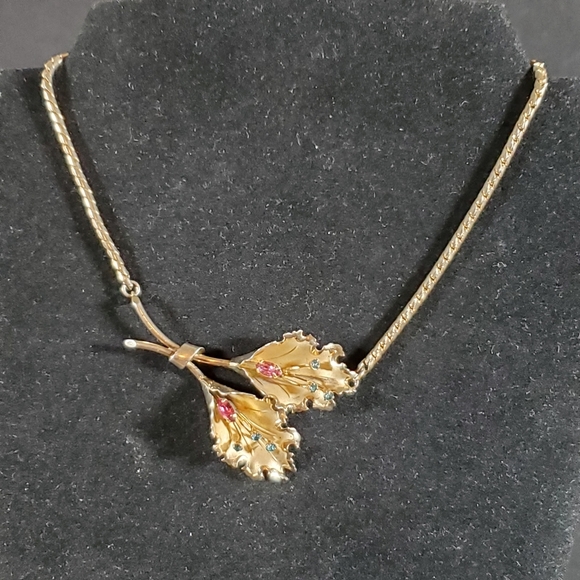 Art Nouveau Necklace - Picture 2 of 5